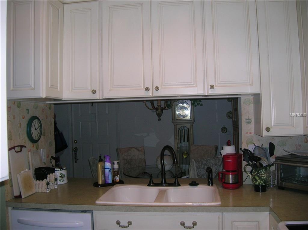 1309 PINE RIDGE CIRCLE E, TARPON SPRINGS, Florida 34688, 2 Bedrooms Bedrooms, 5 Rooms Rooms,2 BathroomsBathrooms,Residential,For sale,PINE RIDGE,W7636916