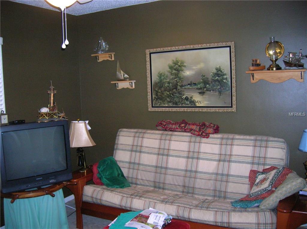 1309 PINE RIDGE CIRCLE E, TARPON SPRINGS, Florida 34688, 2 Bedrooms Bedrooms, 5 Rooms Rooms,2 BathroomsBathrooms,Residential,For sale,PINE RIDGE,W7636916