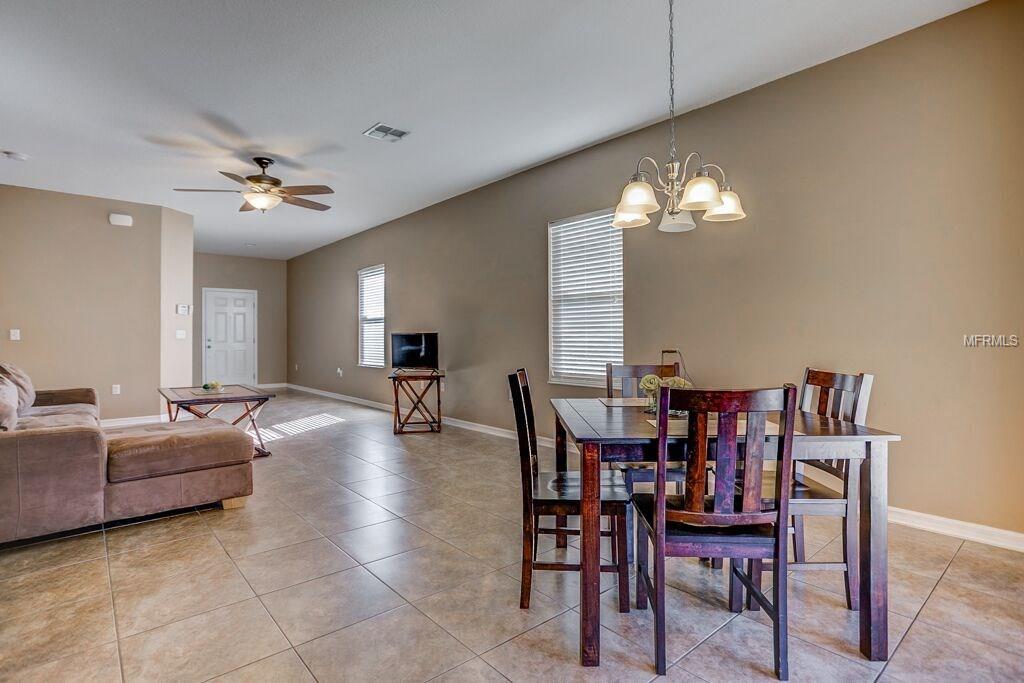 5594 RUTHERFORD PLACE, OVIEDO, Florida 32765, 4 Bedrooms Bedrooms, 6 Rooms Rooms,2 BathroomsBathrooms,Residential,For sale,RUTHERFORD,O5557520