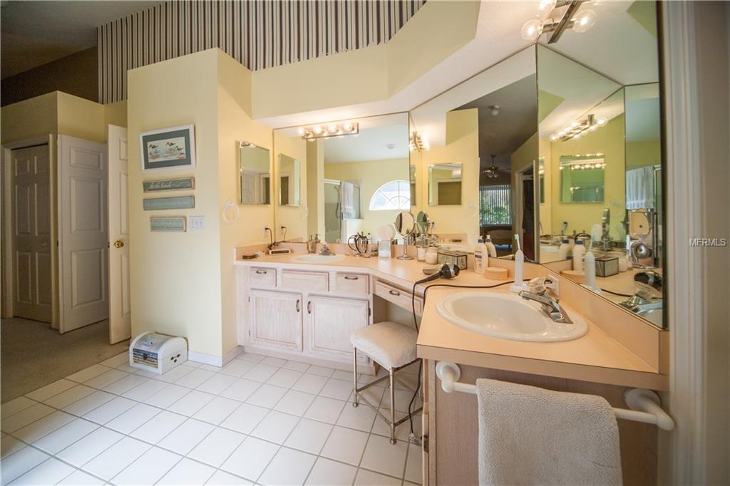 5741 SILAS CREEK LANE, WESLEY CHAPEL, Florida 33545, 4 Bedrooms Bedrooms, 7 Rooms Rooms,2 BathroomsBathrooms,Residential,For sale,SILAS CREEK,T2925113