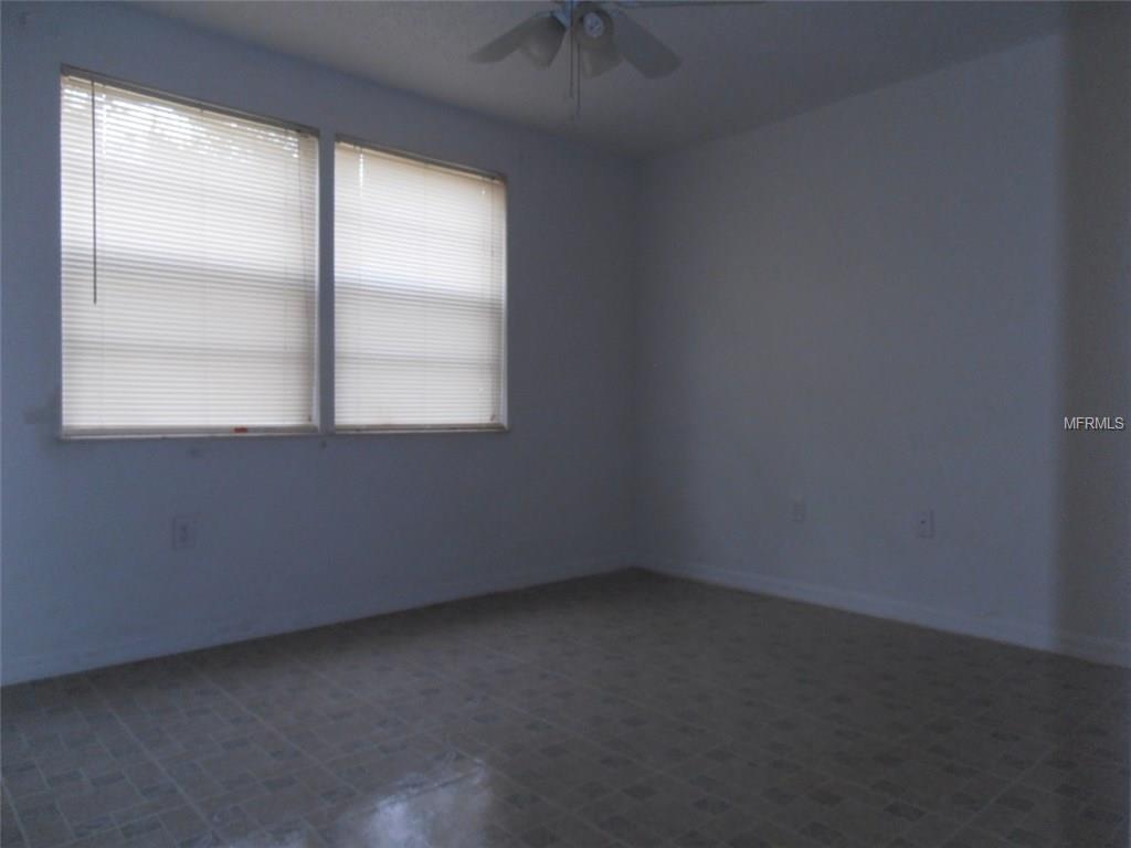 5026 WATER OAK DRIVE, BRADENTON, Florida 34207, 2 Bedrooms Bedrooms, 5 Rooms Rooms,2 BathroomsBathrooms,Residential,For sale,WATER OAK,A4208373