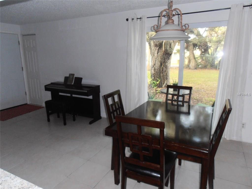 5026 WATER OAK DRIVE, BRADENTON, Florida 34207, 2 Bedrooms Bedrooms, 5 Rooms Rooms,2 BathroomsBathrooms,Residential,For sale,WATER OAK,A4208373