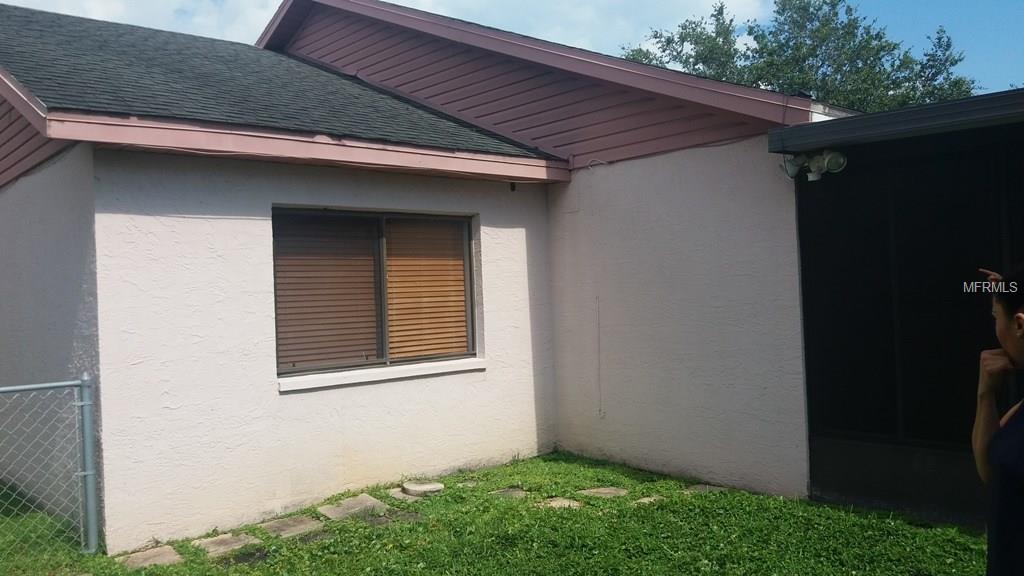 CLEARWATER, Florida 33762, 3 Bedrooms Bedrooms, 6 Rooms Rooms,2 BathroomsBathrooms,Residential,For sale,T2926336