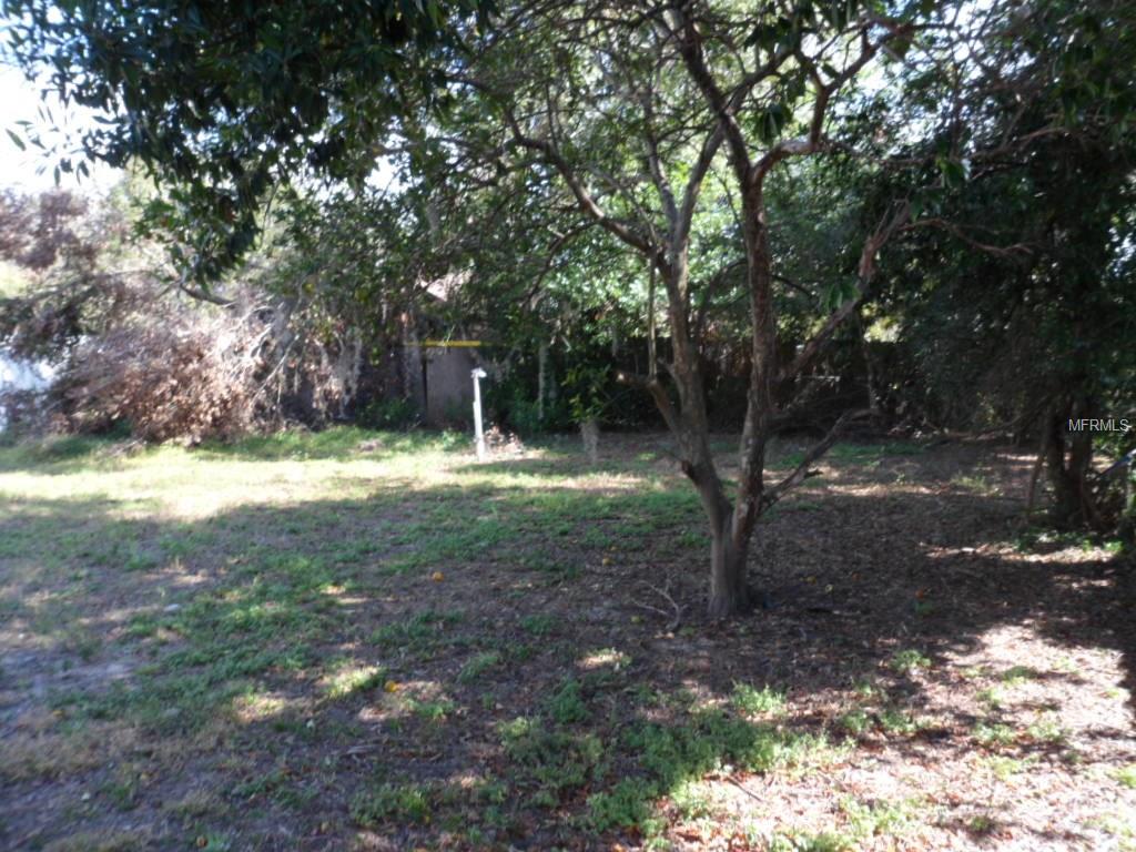2042 14TH STREET NW, WINTER HAVEN, Florida 33881, 3 Bedrooms Bedrooms, 6 Rooms Rooms,2 BathroomsBathrooms,Residential,For sale,14TH,P4718989