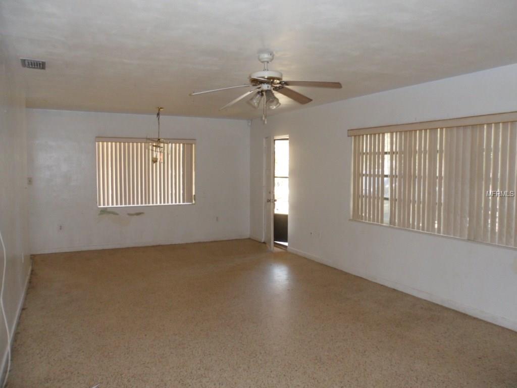 2042 14TH STREET NW, WINTER HAVEN, Florida 33881, 3 Bedrooms Bedrooms, 6 Rooms Rooms,2 BathroomsBathrooms,Residential,For sale,14TH,P4718989