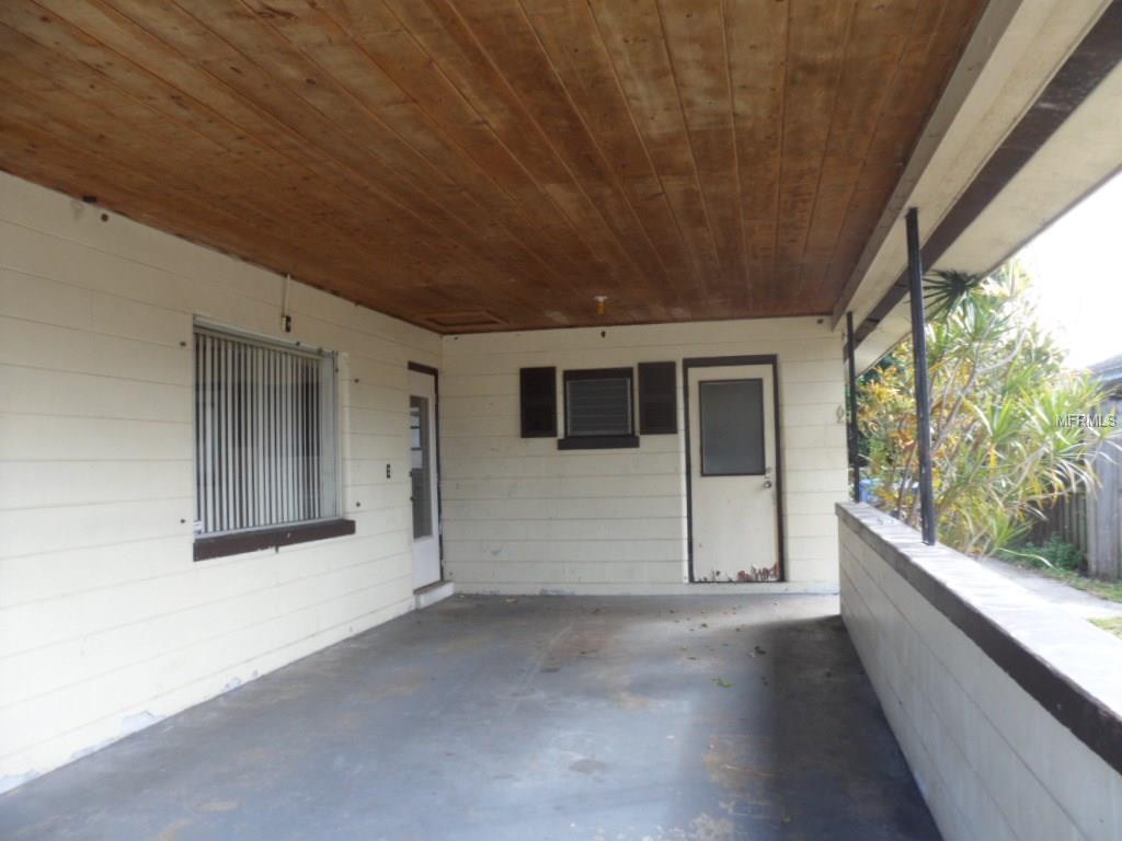 2042 14TH STREET NW, WINTER HAVEN, Florida 33881, 3 Bedrooms Bedrooms, 6 Rooms Rooms,2 BathroomsBathrooms,Residential,For sale,14TH,P4718989