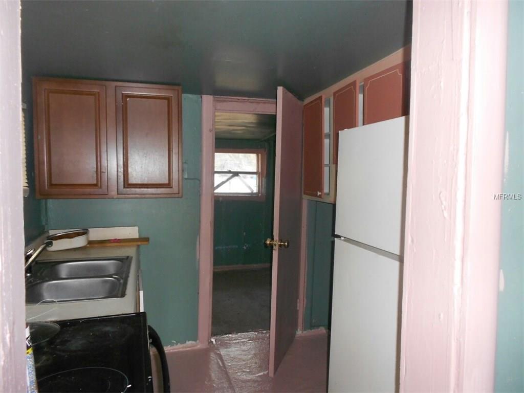 2020 DIXIE AVENUE, EUSTIS, Florida 32726, 5 Bedrooms Bedrooms, 8 Rooms Rooms,4 BathroomsBathrooms,Residential,For sale,DIXIE,C7249012