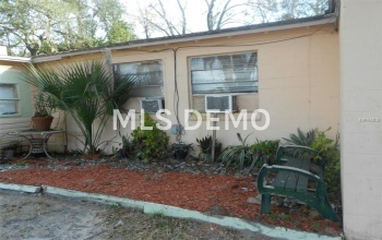 2020 DIXIE AVENUE, EUSTIS, Florida 32726, 5 Bedrooms Bedrooms, 8 Rooms Rooms,4 BathroomsBathrooms,Residential,For sale,DIXIE,C7249012