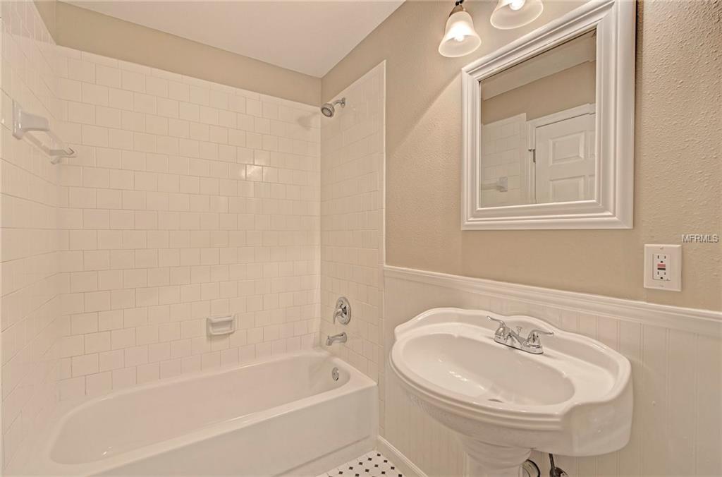 6715 FRONTIER LANE, TAMPA, Florida 33625, 4 Bedrooms Bedrooms, 3 Rooms Rooms,2 BathroomsBathrooms,Residential,For sale,FRONTIER,T2928245