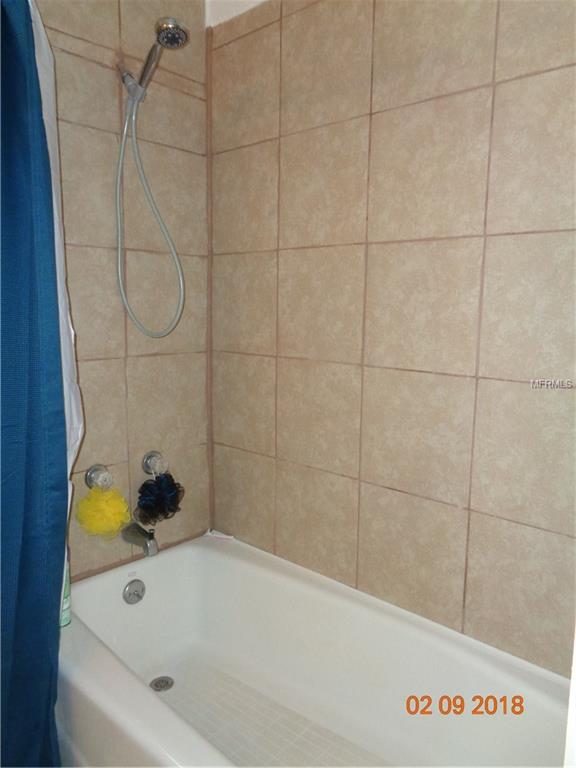 812 FRIENDSHIP DRIVE DELAND, Florida 32724, 3 Bedrooms Bedrooms, 3 Rooms Rooms,2 BathroomsBathrooms,Residential,For sale,FRIENDSHIP,V4722951