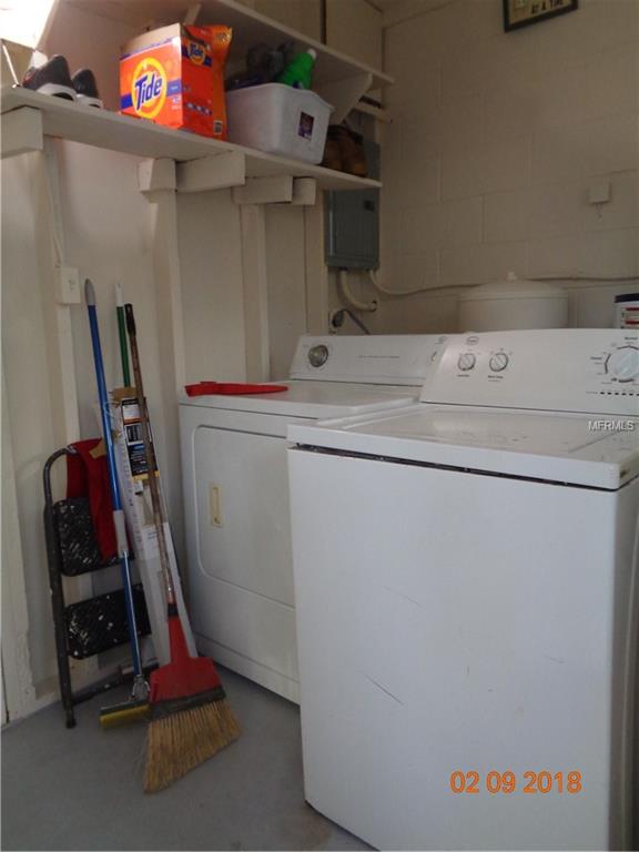 812 FRIENDSHIP DRIVE DELAND, Florida 32724, 3 Bedrooms Bedrooms, 3 Rooms Rooms,2 BathroomsBathrooms,Residential,For sale,FRIENDSHIP,V4722951