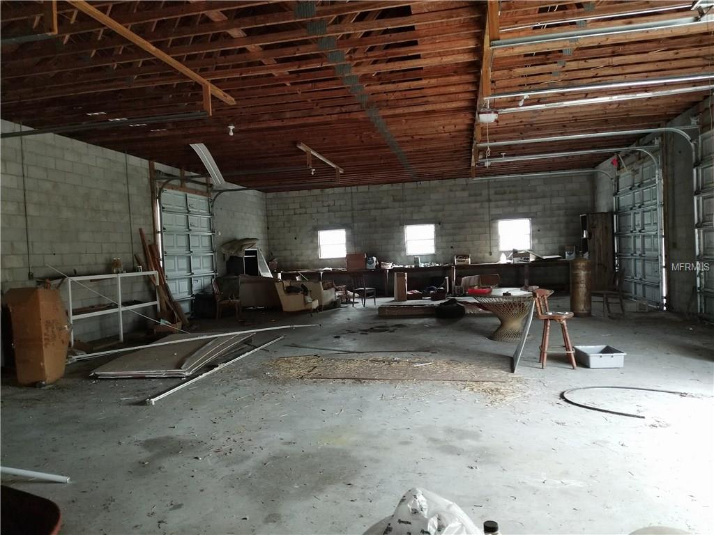 8641 DEER RUN DRIVE, LAKE WALES, Florida 33898, 4 Bedrooms Bedrooms, 10 Rooms Rooms,3 BathroomsBathrooms,Residential,For sale,DEER RUN,K4701397