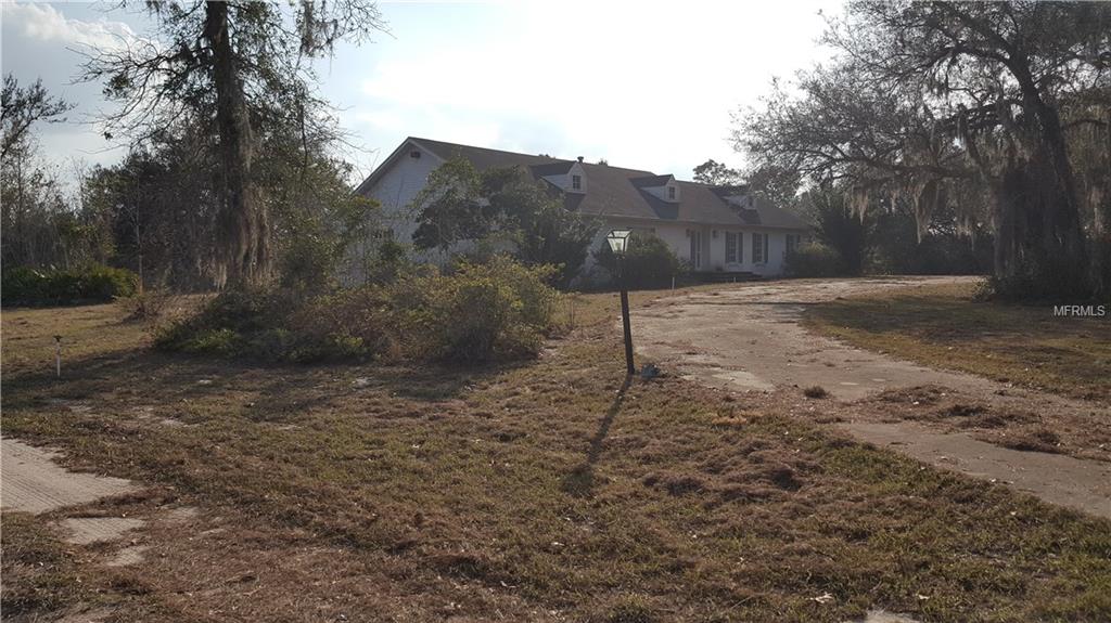 8641 DEER RUN DRIVE, LAKE WALES, Florida 33898, 4 Bedrooms Bedrooms, 10 Rooms Rooms,3 BathroomsBathrooms,Residential,For sale,DEER RUN,K4701397