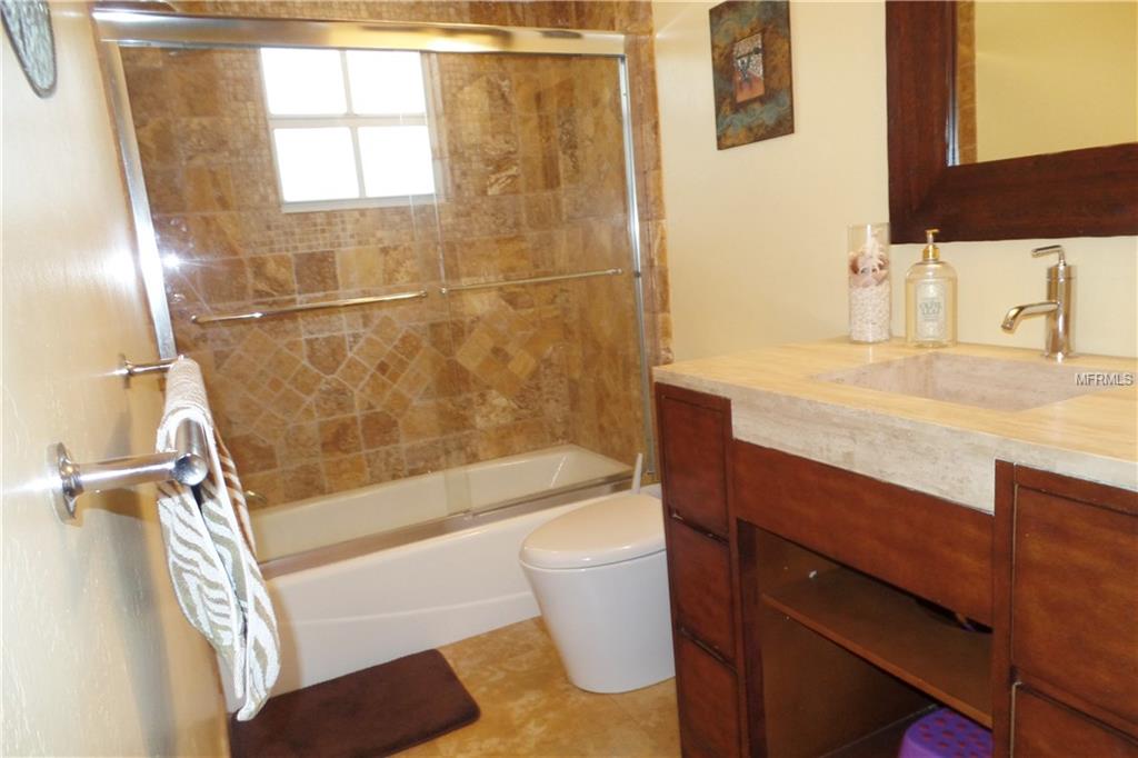 207 37TH STREET W, BRADENTON, Florida 34205, 3 Bedrooms Bedrooms, 7 Rooms Rooms,2 BathroomsBathrooms,Residential,For sale,37TH,A4190913