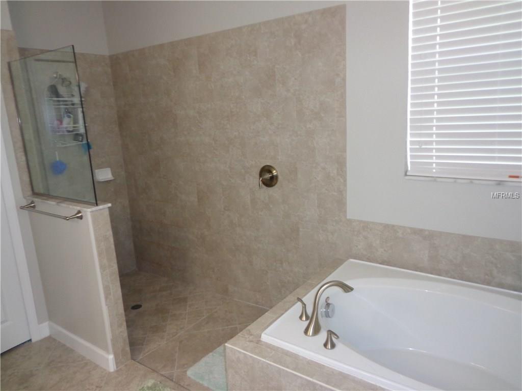 10024 CELTIC ASH DRIVE, RUSKIN, Florida 33573, 4 Bedrooms Bedrooms, 3 Rooms Rooms,3 BathroomsBathrooms,Residential,For sale,CELTIC ASH,T2901156