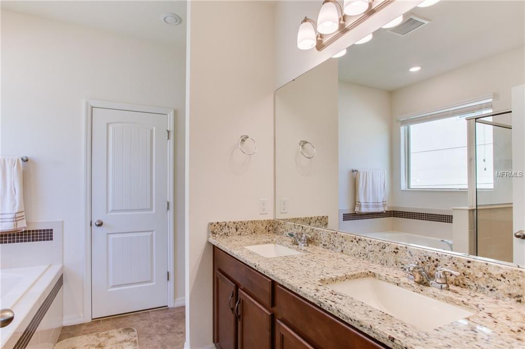 5202 LANDMARK DRIVE, SAINT CLOUD, Florida 34771, 4 Bedrooms Bedrooms, 6 Rooms Rooms,2 BathroomsBathrooms,Residential,For sale,LANDMARK,O5552631