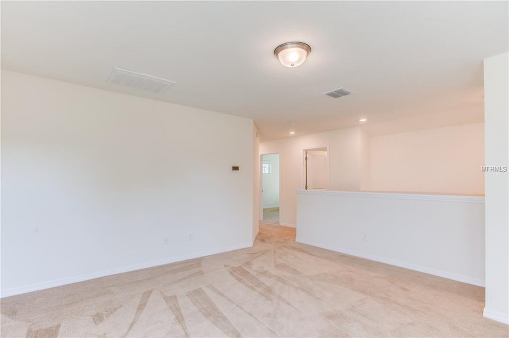 5202 LANDMARK DRIVE, SAINT CLOUD, Florida 34771, 4 Bedrooms Bedrooms, 6 Rooms Rooms,2 BathroomsBathrooms,Residential,For sale,LANDMARK,O5552631