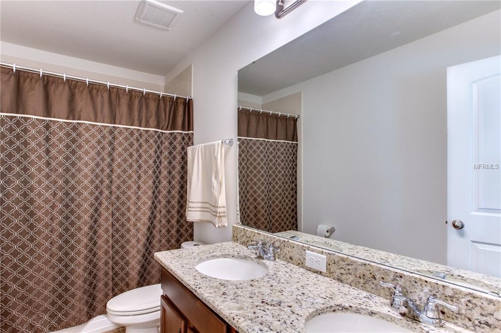 5202 LANDMARK DRIVE, SAINT CLOUD, Florida 34771, 4 Bedrooms Bedrooms, 6 Rooms Rooms,2 BathroomsBathrooms,Residential,For sale,LANDMARK,O5552631