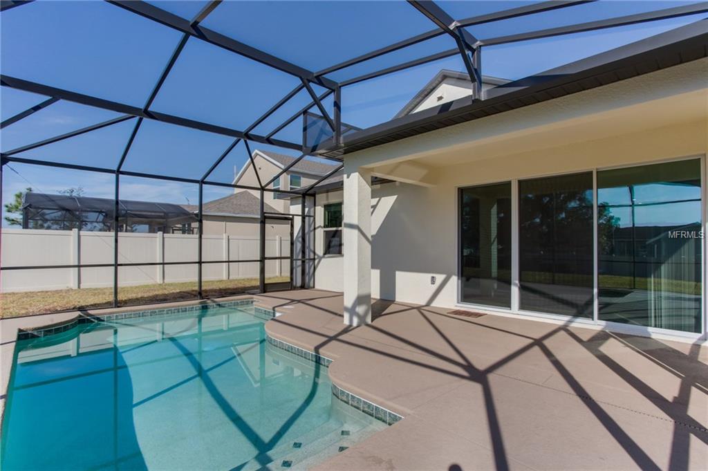 5202 LANDMARK DRIVE, SAINT CLOUD, Florida 34771, 4 Bedrooms Bedrooms, 6 Rooms Rooms,2 BathroomsBathrooms,Residential,For sale,LANDMARK,O5552631