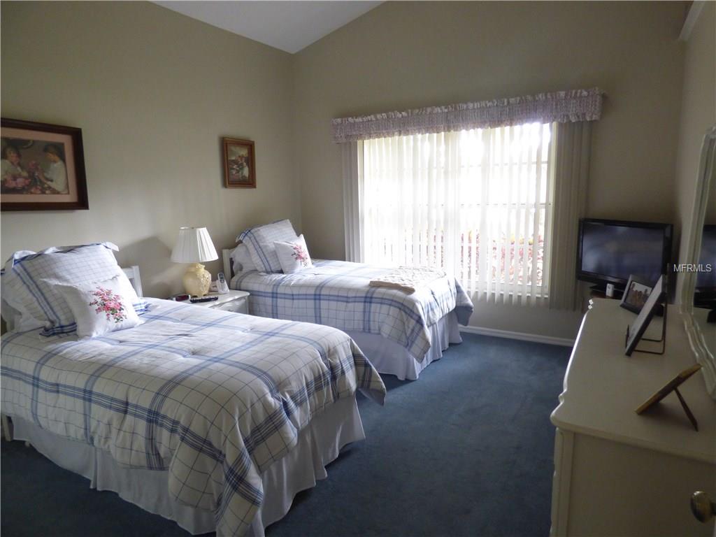 597 CLUBSIDE CIRCLE, VENICE, Florida 34293, 2 Bedrooms Bedrooms, 7 Rooms Rooms,2 BathroomsBathrooms,Residential,For sale,CLUBSIDE,N5915685