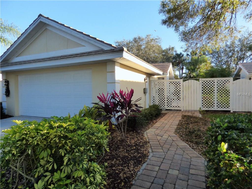 597 CLUBSIDE CIRCLE, VENICE, Florida 34293, 2 Bedrooms Bedrooms, 7 Rooms Rooms,2 BathroomsBathrooms,Residential,For sale,CLUBSIDE,N5915685