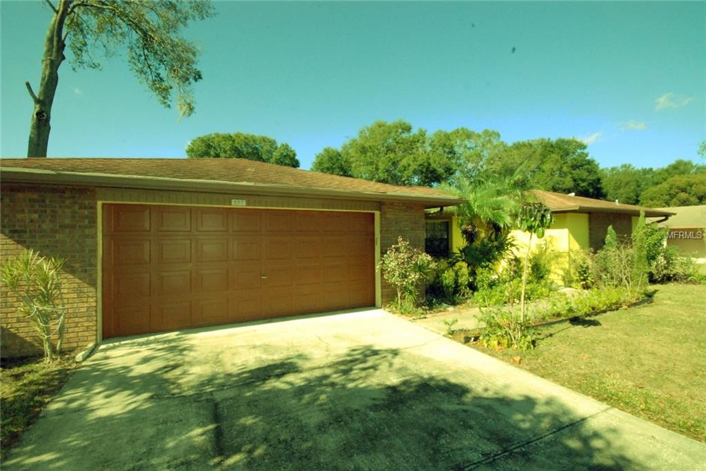 237 BALL PARK AVENUE, SEFFNER, Florida 33584, 4 Bedrooms Bedrooms, 9 Rooms Rooms,2 BathroomsBathrooms,Residential,For sale,BALL PARK,T2922273