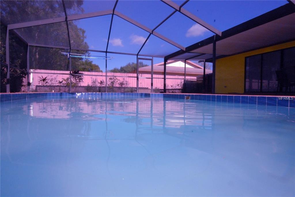 237 BALL PARK AVENUE, SEFFNER, Florida 33584, 4 Bedrooms Bedrooms, 9 Rooms Rooms,2 BathroomsBathrooms,Residential,For sale,BALL PARK,T2922273