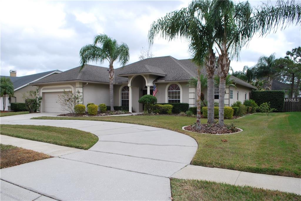 1589 CARILLON PARK DRIVE, OVIEDO, Florida 32765, 6 Bedrooms Bedrooms, 10 Rooms Rooms,4 BathroomsBathrooms,Residential,For sale,CARILLON PARK,O5556495