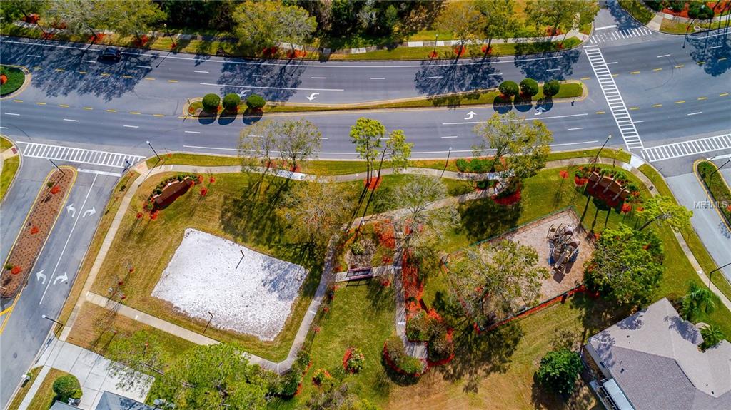 1589 CARILLON PARK DRIVE, OVIEDO, Florida 32765, 6 Bedrooms Bedrooms, 10 Rooms Rooms,4 BathroomsBathrooms,Residential,For sale,CARILLON PARK,O5556495