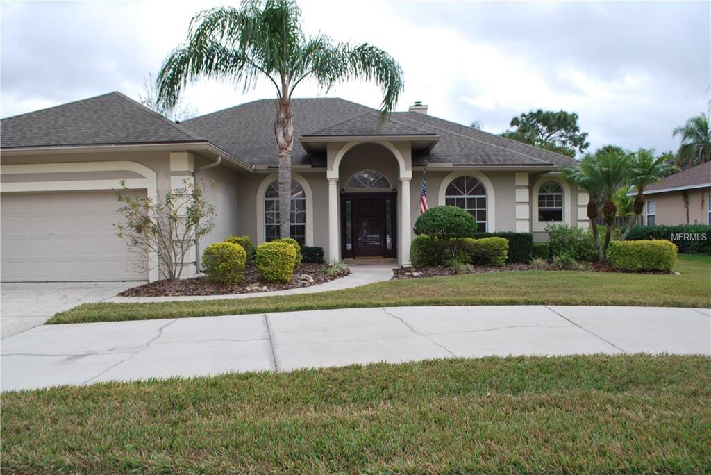 1589 CARILLON PARK DRIVE, OVIEDO, Florida 32765, 6 Bedrooms Bedrooms, 10 Rooms Rooms,4 BathroomsBathrooms,Residential,For sale,CARILLON PARK,O5556495