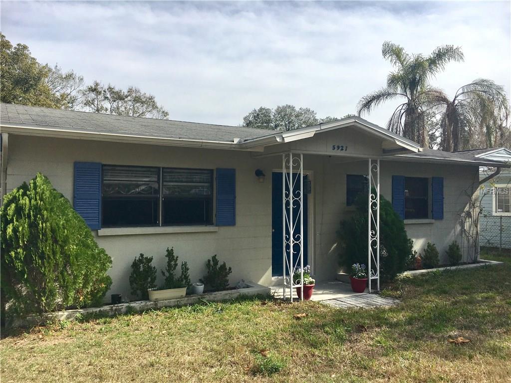 5921 HILLTOP LANE E, LAKELAND, Florida 33809, 3 Bedrooms Bedrooms, 5 Rooms Rooms,1 BathroomBathrooms,Residential,For sale,HILLTOP,L4725196