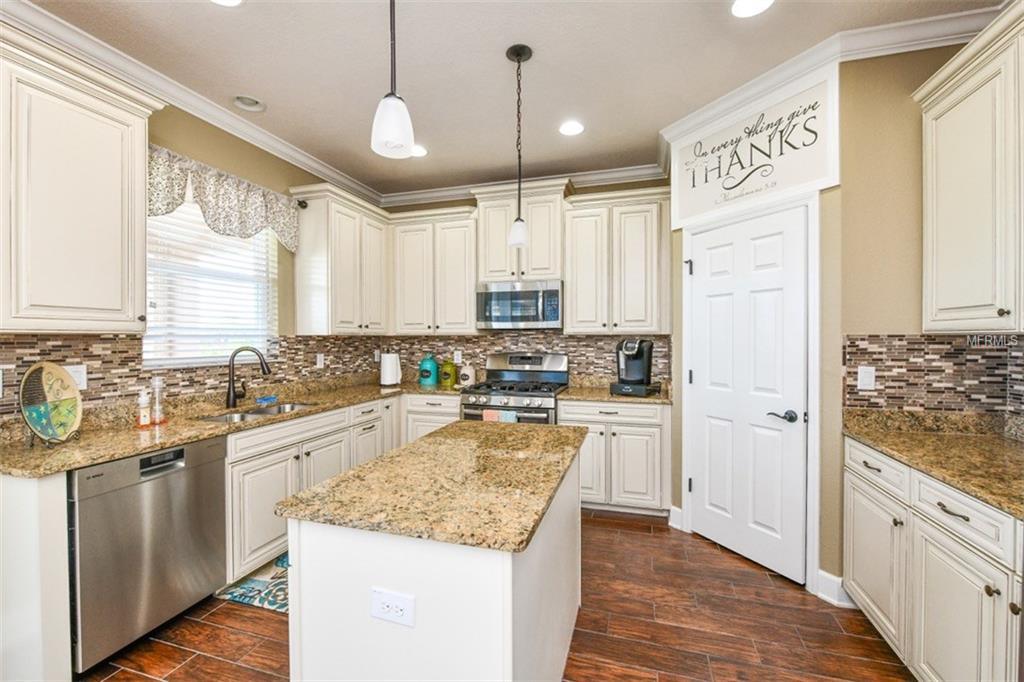 4703 GARDEN ARBOR WAY, BRADENTON, Florida 34203, 4 Bedrooms Bedrooms, 8 Rooms Rooms,3 BathroomsBathrooms,Residential,For sale,GARDEN ARBOR,A4209029