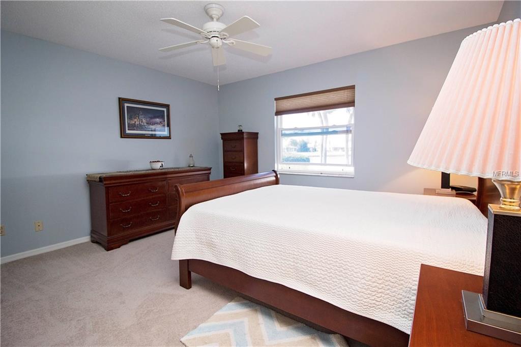 121 WINTERSONG LANE, SUN CITY CENTER, Florida 33573, 2 Bedrooms Bedrooms, 7 Rooms Rooms,2 BathroomsBathrooms,Residential,For sale,WINTERSONG,T2927226