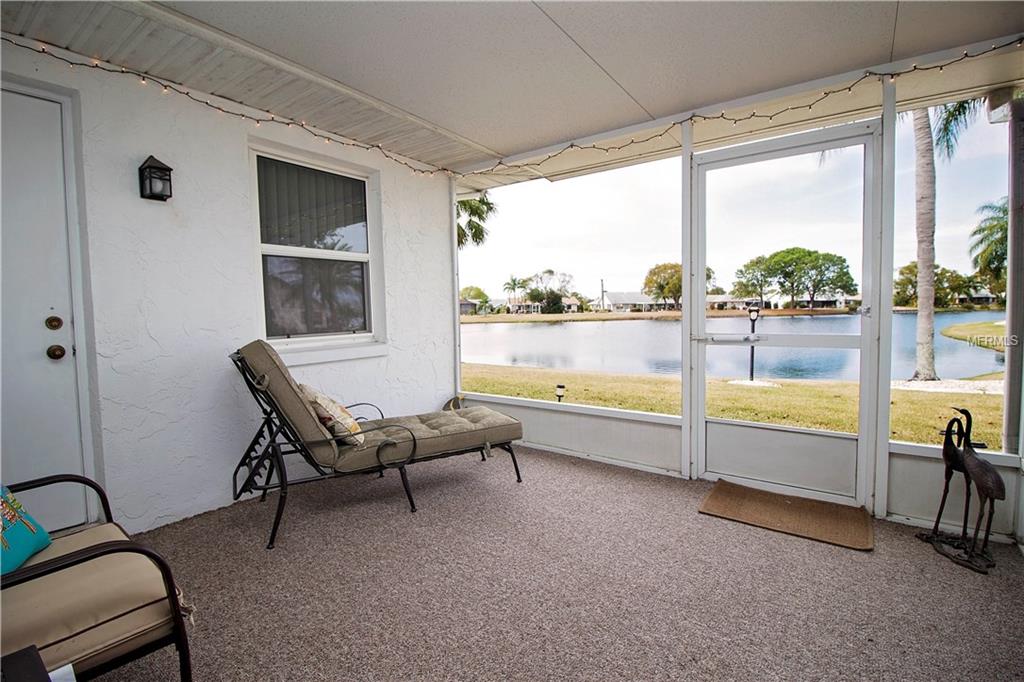 121 WINTERSONG LANE, SUN CITY CENTER, Florida 33573, 2 Bedrooms Bedrooms, 7 Rooms Rooms,2 BathroomsBathrooms,Residential,For sale,WINTERSONG,T2927226