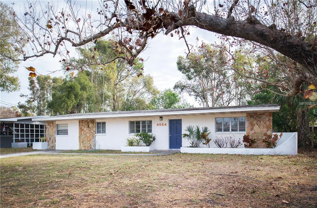 4524 S CLARK AVENUE, TAMPA, Florida 33611, 3 Bedrooms Bedrooms, 4 Rooms Rooms,2 BathroomsBathrooms,Residential,For sale,CLARK,T2927635