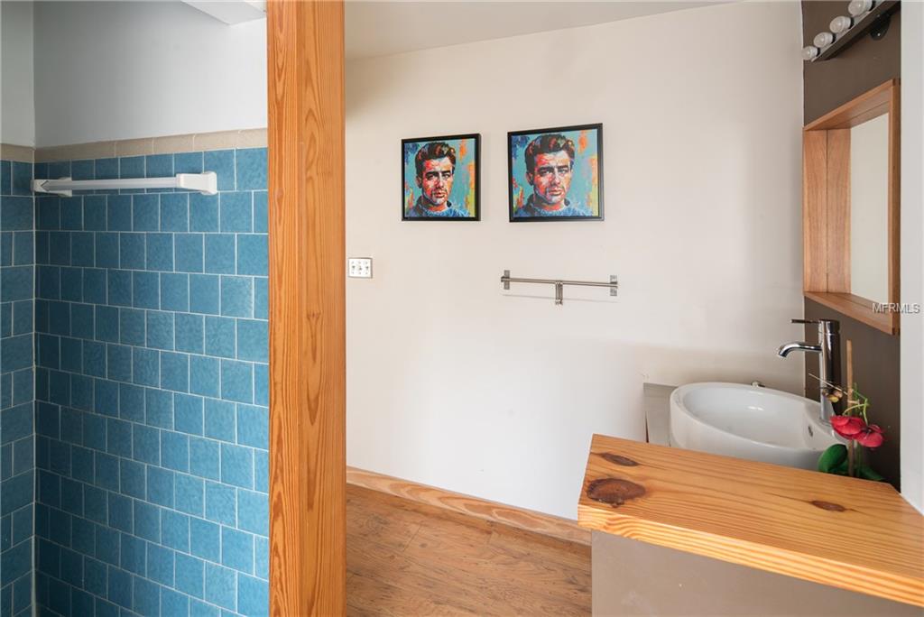 4524 S CLARK AVENUE, TAMPA, Florida 33611, 3 Bedrooms Bedrooms, 4 Rooms Rooms,2 BathroomsBathrooms,Residential,For sale,CLARK,T2927635