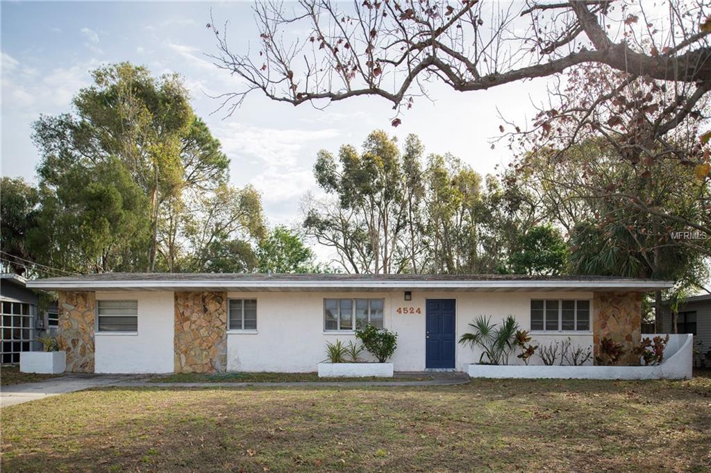 4524 S CLARK AVENUE, TAMPA, Florida 33611, 3 Bedrooms Bedrooms, 4 Rooms Rooms,2 BathroomsBathrooms,Residential,For sale,CLARK,T2927635