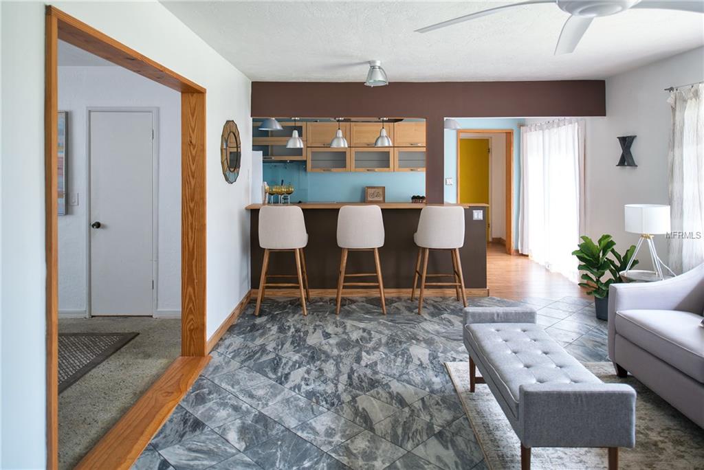 4524 S CLARK AVENUE, TAMPA, Florida 33611, 3 Bedrooms Bedrooms, 4 Rooms Rooms,2 BathroomsBathrooms,Residential,For sale,CLARK,T2927635