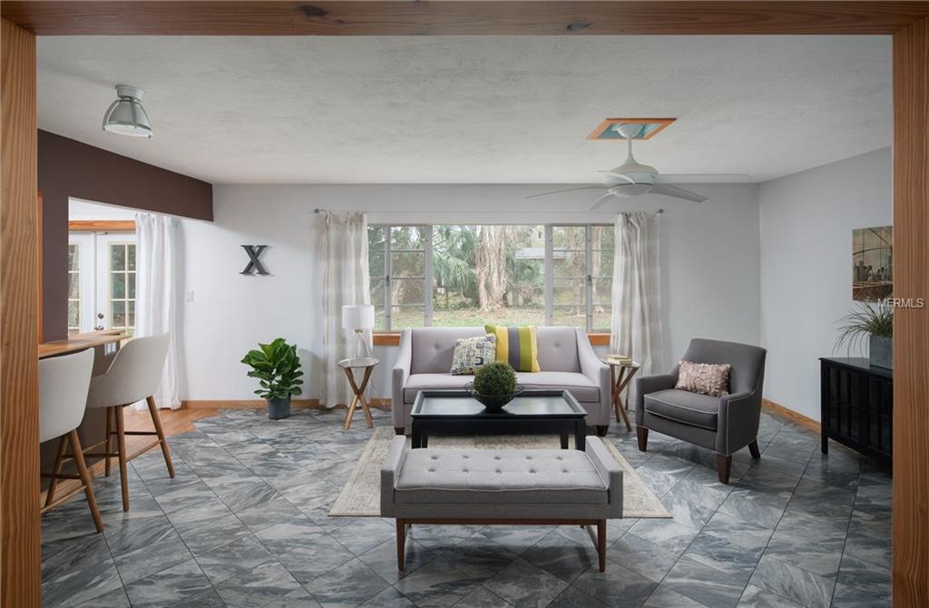 4524 S CLARK AVENUE, TAMPA, Florida 33611, 3 Bedrooms Bedrooms, 4 Rooms Rooms,2 BathroomsBathrooms,Residential,For sale,CLARK,T2927635