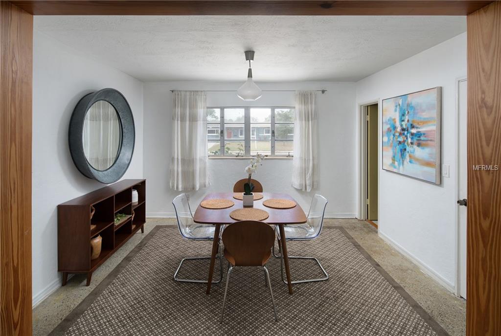 4524 S CLARK AVENUE, TAMPA, Florida 33611, 3 Bedrooms Bedrooms, 4 Rooms Rooms,2 BathroomsBathrooms,Residential,For sale,CLARK,T2927635