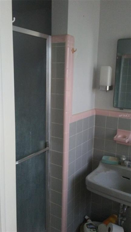 319 10TH AVENUE, INDIAN ROCKS BEACH, Florida 33785, 2 Bedrooms Bedrooms, 3 Rooms Rooms,2 BathroomsBathrooms,Residential,For sale,10TH,U7847489