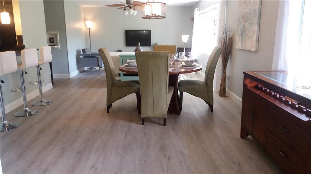 2726 JEFFERSON CIRCLE, SARASOTA, Florida 34239, 3 Bedrooms Bedrooms, 9 Rooms Rooms,2 BathroomsBathrooms,Residential,For sale,JEFFERSON,A4210141