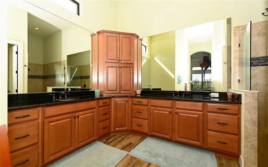 13313 MALACHITE DRIVE, BRADENTON, Florida 34211, 3 Bedrooms Bedrooms, 7 Rooms Rooms,3 BathroomsBathrooms,Residential,For sale,MALACHITE,A4178570