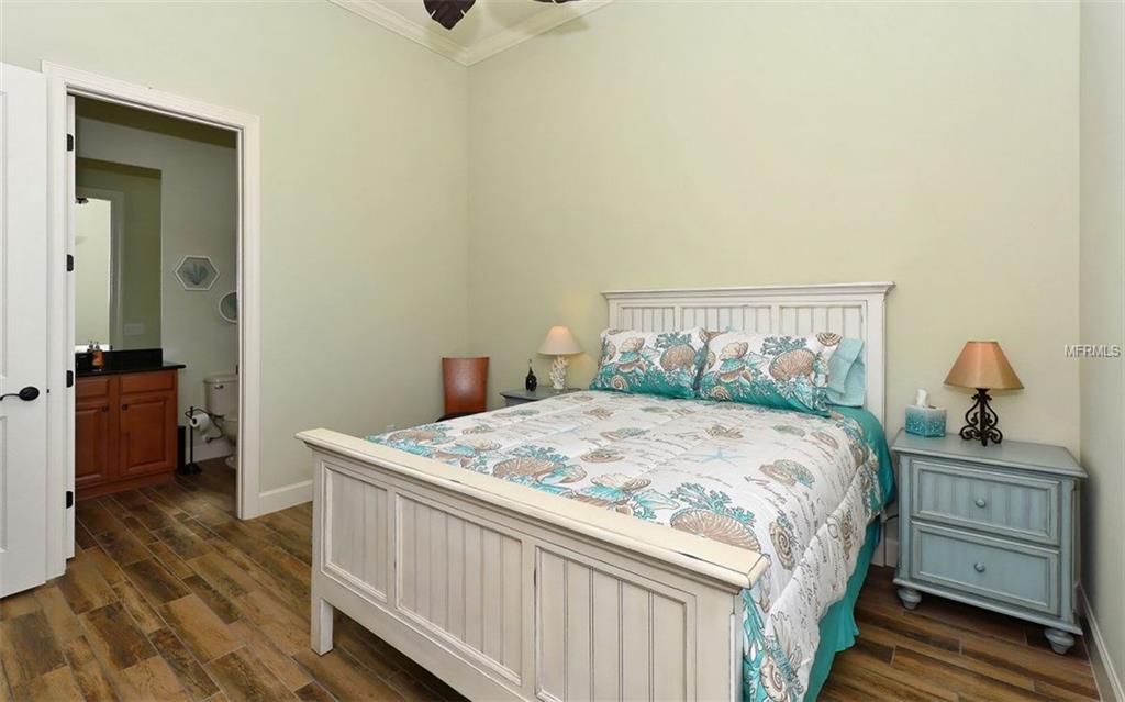 13313 MALACHITE DRIVE, BRADENTON, Florida 34211, 3 Bedrooms Bedrooms, 7 Rooms Rooms,3 BathroomsBathrooms,Residential,For sale,MALACHITE,A4178570