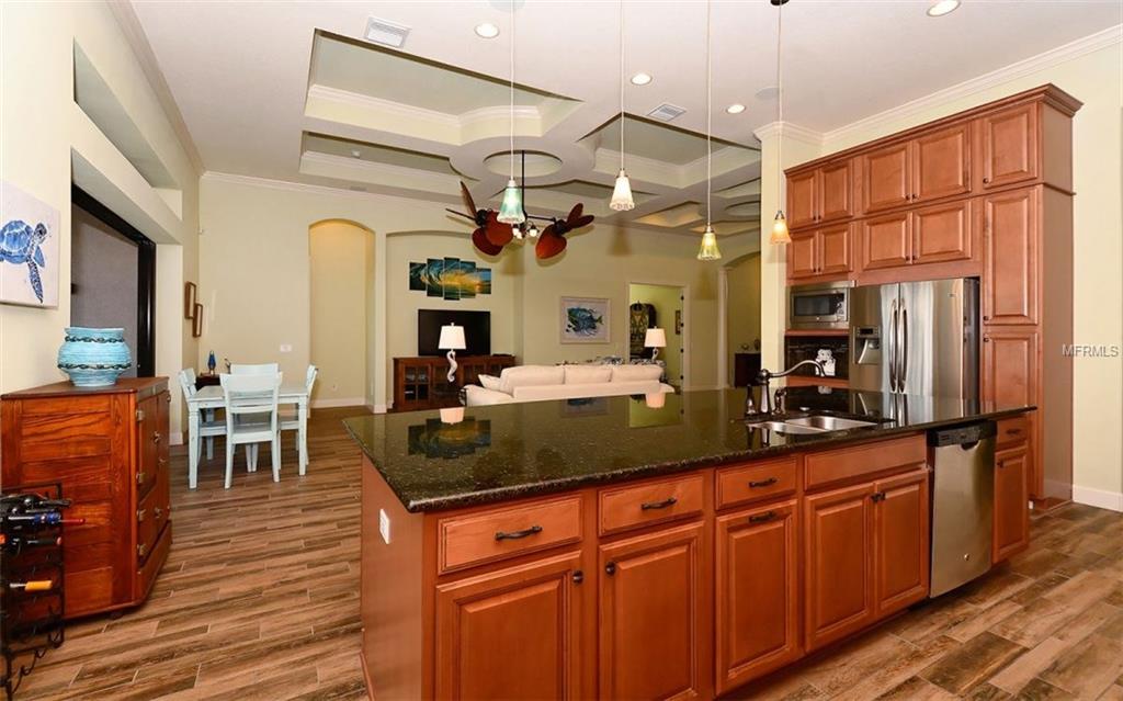 13313 MALACHITE DRIVE, BRADENTON, Florida 34211, 3 Bedrooms Bedrooms, 7 Rooms Rooms,3 BathroomsBathrooms,Residential,For sale,MALACHITE,A4178570