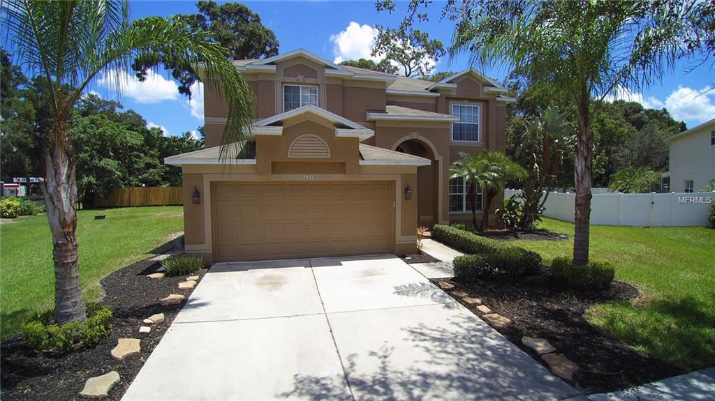 2631 QUEEN ALBERTA DRIVE, VALRICO, Florida 33596, 6 Bedrooms Bedrooms, 12 Rooms Rooms,3 BathroomsBathrooms,Residential,For sale,QUEEN ALBERTA,T2891666