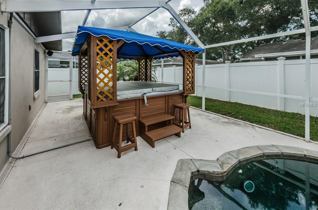 105 WOODBURN COURT, SAFETY HARBOR, Florida 34695, 4 Bedrooms Bedrooms, 9 Rooms Rooms,2 BathroomsBathrooms,Residential,For sale,WOODBURN,U7830761