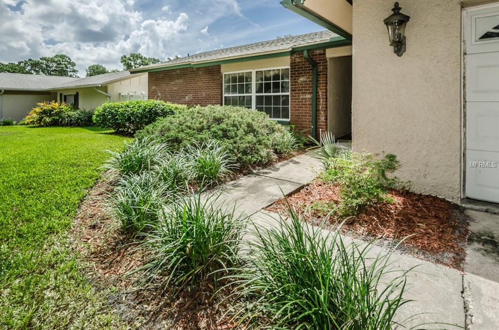 105 WOODBURN COURT, SAFETY HARBOR, Florida 34695, 4 Bedrooms Bedrooms, 9 Rooms Rooms,2 BathroomsBathrooms,Residential,For sale,WOODBURN,U7830761