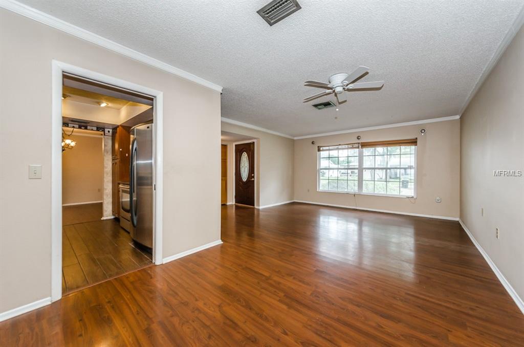 105 WOODBURN COURT, SAFETY HARBOR, Florida 34695, 4 Bedrooms Bedrooms, 9 Rooms Rooms,2 BathroomsBathrooms,Residential,For sale,WOODBURN,U7830761