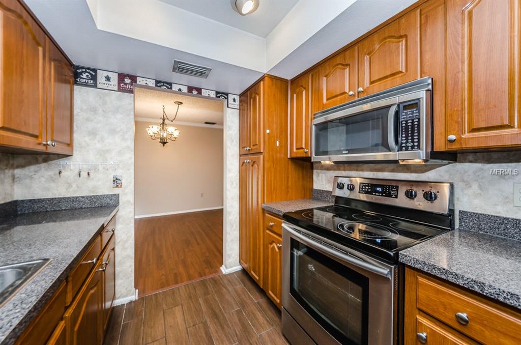 105 WOODBURN COURT, SAFETY HARBOR, Florida 34695, 4 Bedrooms Bedrooms, 9 Rooms Rooms,2 BathroomsBathrooms,Residential,For sale,WOODBURN,U7830761